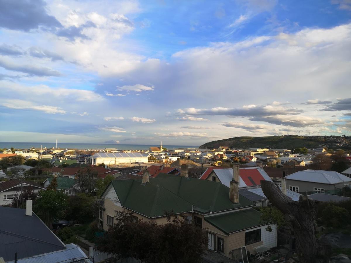 Hello Seaview! 4 Brs House In Location! *